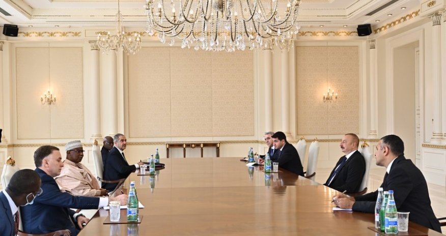 İlham Əliyev İslam Əməkdaşlıq Təşkilatının Baş katibini qəbul edib