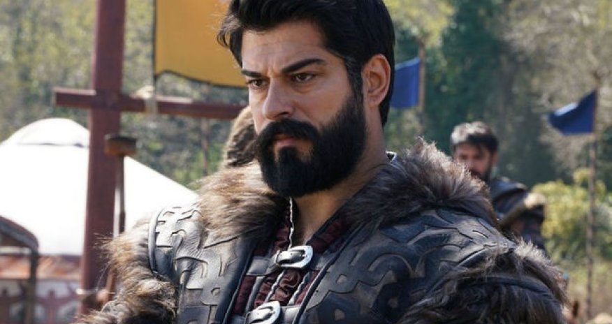 Burak Özçivitin barəsində məhkəmə qərar verdi