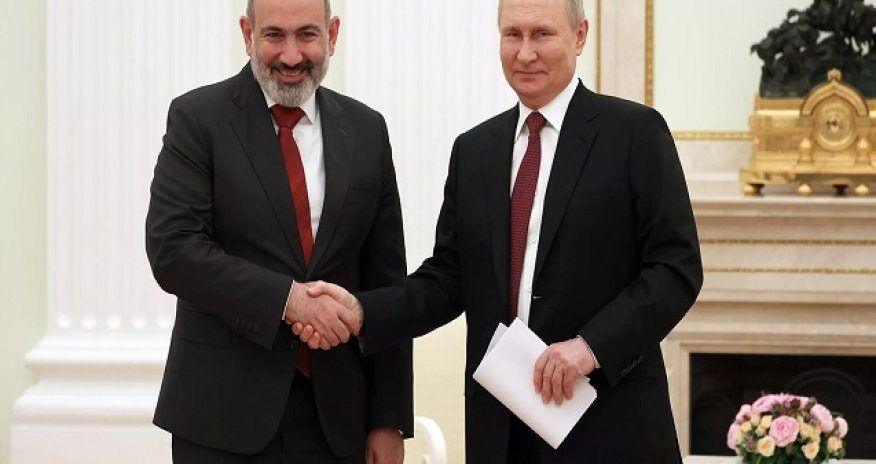Paşinyan Putini İrəvan-Ankara münasibətləri barədə məlumatlandırdı