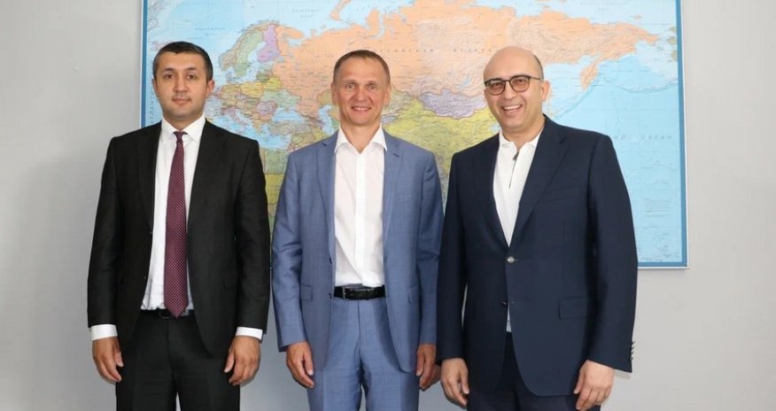 AZPROMO, Russian company mull possibilities of cooperation