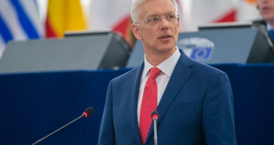 Latviyanın Baş naziri koronavirusa yoluxdu