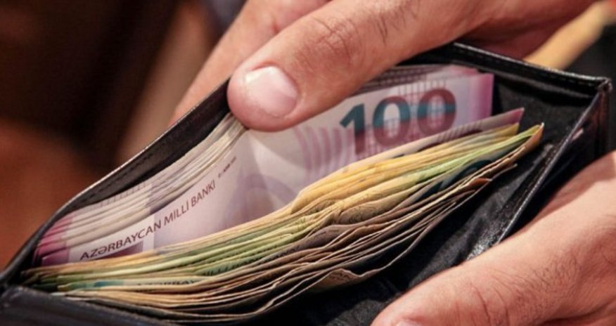 Azerbaijani citizens see their income up by 20%