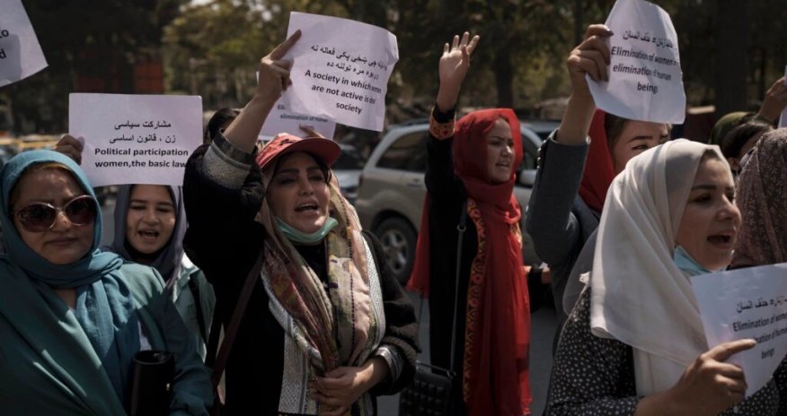 BMT Talibanı qadın hüquqlarını pozmaqda ittiham edir