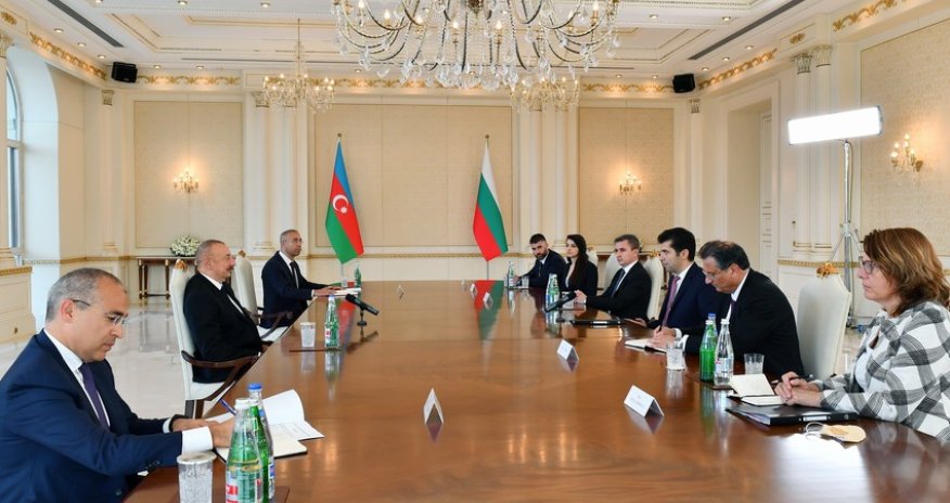 Azərbaycan Prezidentinin Bolqarıstanın Baş naziri ilə geniş tərkibdə görüşü keçirilir - YENİLƏNDİ