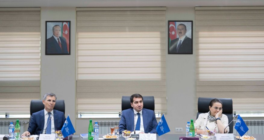 Prezidentin köməkçisi STM-nin fəaliyyəti ilə bağlı iclasda 6 aylıq hesabatı DİNLƏDİ