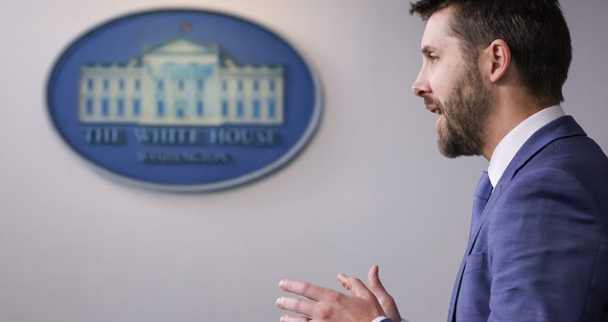 US talks on further selling oil from strategic reserve