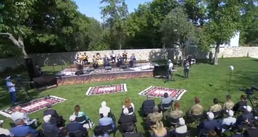 Şuşadakı qala-konsert şəhidlərə görə təxirə salındı