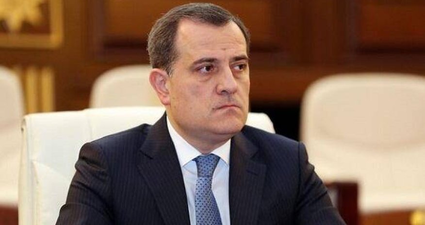 Ceyhun Bayramov əlcazairli həmkarı ilə görüşdü - YENİLƏNİB 