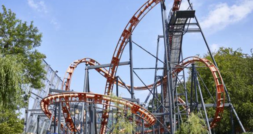 Almaniyada əyləncə qatarları toqquşdu - 31 nəfər xəsarət aldı