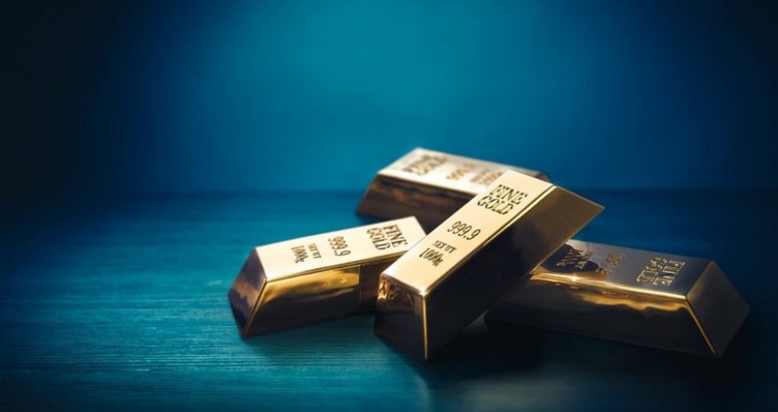 Gold prices fall