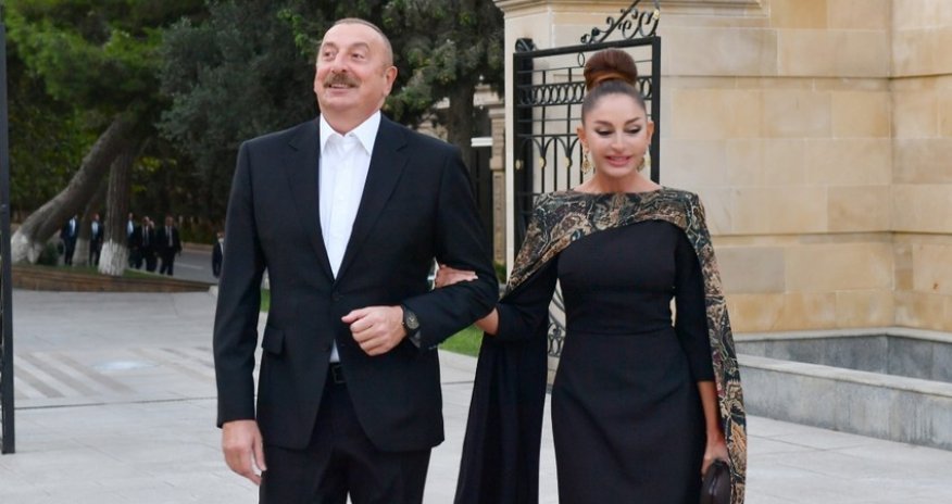 Ilham Aliyev and Mehriban Aliyeva attend memorial evening for Muslum Magomayev