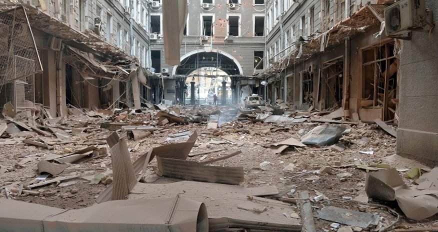 Xarkova yenidən 2 raket zərbəsi atıldı