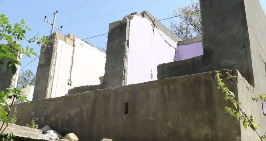 Toğanalı kəndində evlər sökülür- VİDEOREPORTAJ 