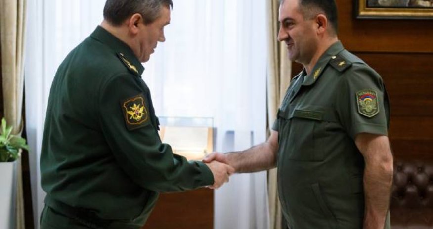 Ermənistan və Rusiyanın baş qərargah rəisləri Qarabağı müzakirə etdilər