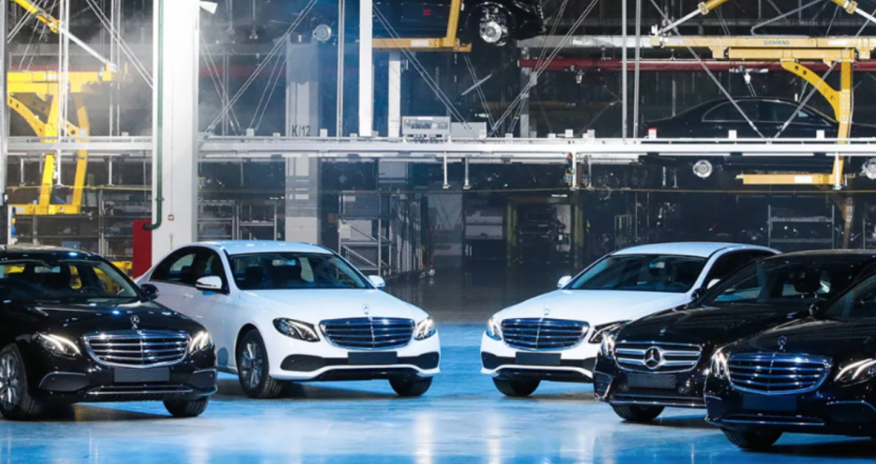 “Mercedes-Benz” Rusiyadakı zavodunu satacaq