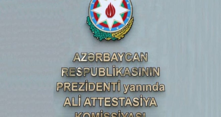 Bu il neçə nəfər dissertasiya müdafiə edib?