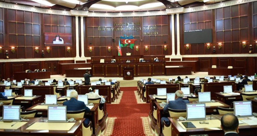 Payız sessiyasında bu qanun layihələri müzakirə olunacaq