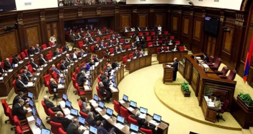 Erməni deputatlar Türkiyəyə gedir