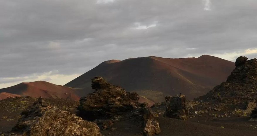 Kamçatkada 5 turist uçurumdan yıxılaraq ölüb