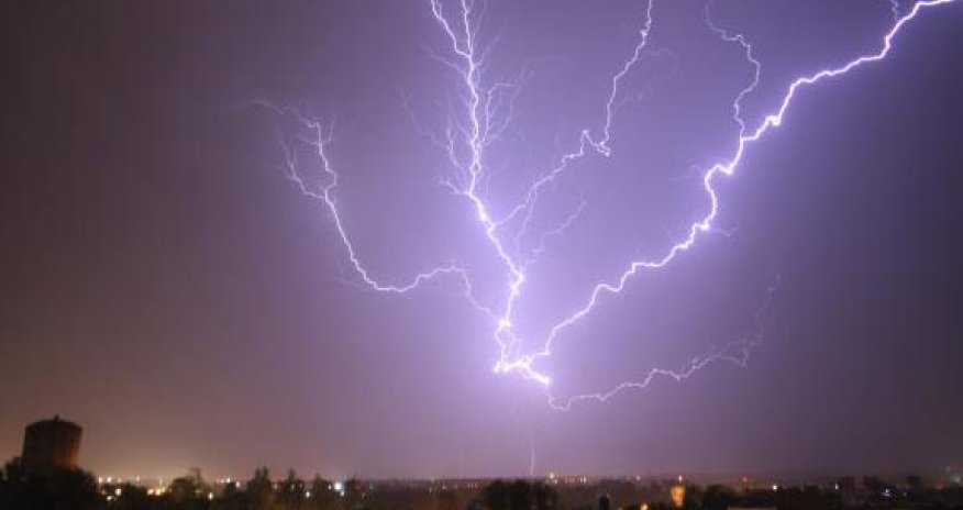 Bu ölkədə ildırım vurmasından 17 nəfər öldü