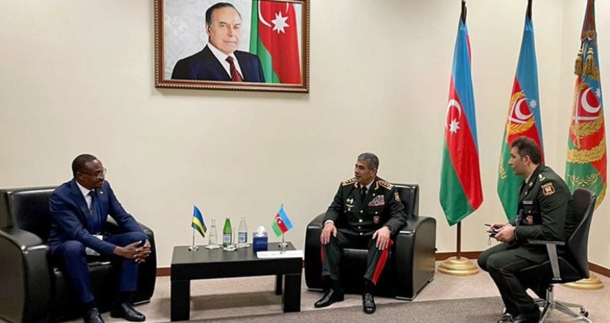 Ruandanın müdafiə naziri Azərbaycana gəlib