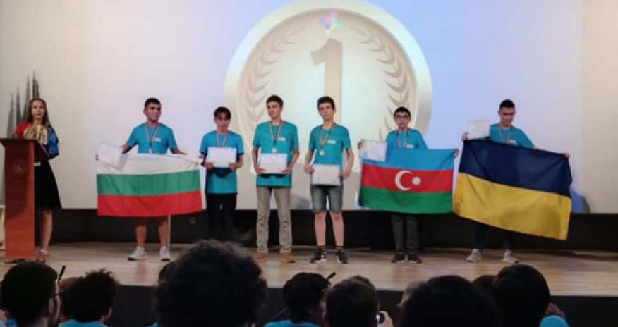 İnformatika üzrə növbəti qızıl və bürünc medallar!