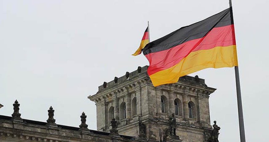 Almaniya Ukraynaya lazım olan qədər silah verəcəyini açıqladı