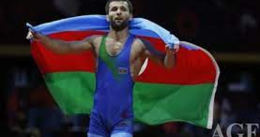 Eldəniz Əzizli ikiqat dünya çempionu olub