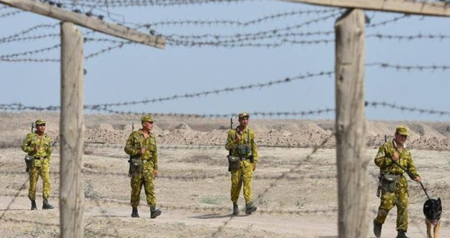 Qırğızıstanın sərhədində komendant saatı elan edildi