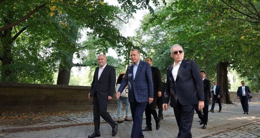 Ərdoğan Nyu-York-un Mərkəzi parkında gəzintiyə çıxıb- VİDEO