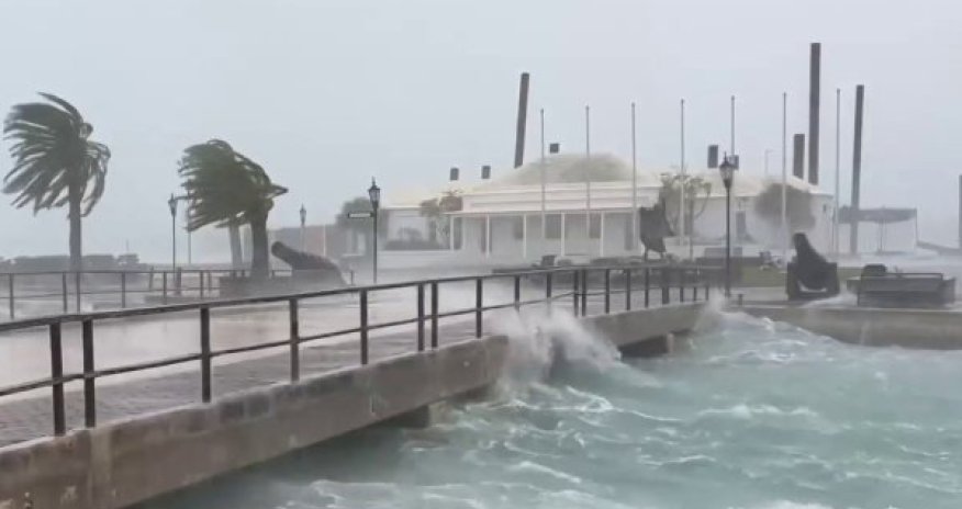 “Fiona” 500 min nəfəri işıqsız qoydu