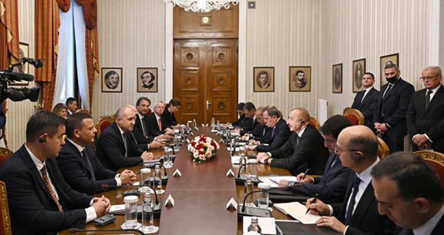 Azərbaycan və Bolqarıstan Prezidentlərinin geniş tərkibdə görüşü oldu