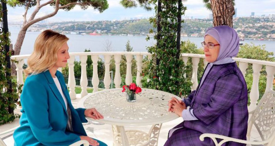 Əminə Ərdoğan Zelenskaya ilə görüşdü