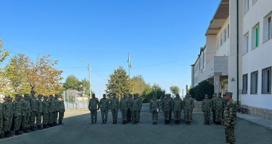 Hərbçilərə psixoloji dəstək göstərilir