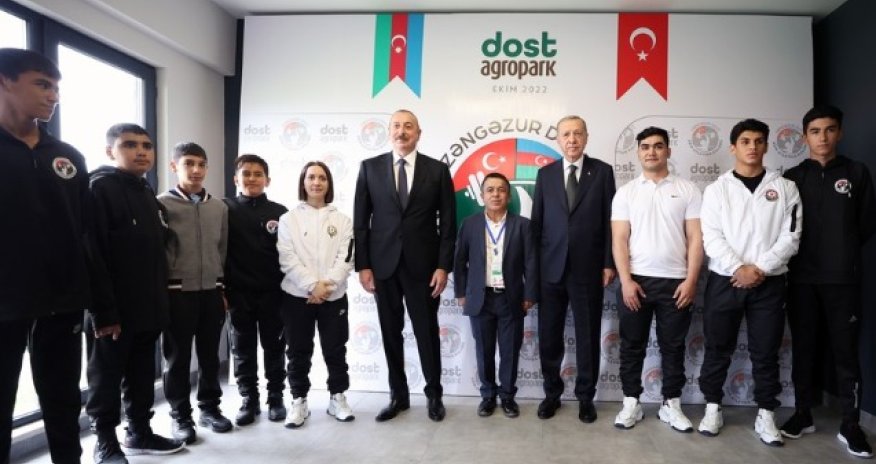 Prezidentlər “Dost Aqropark”ın açılışına qatıldı