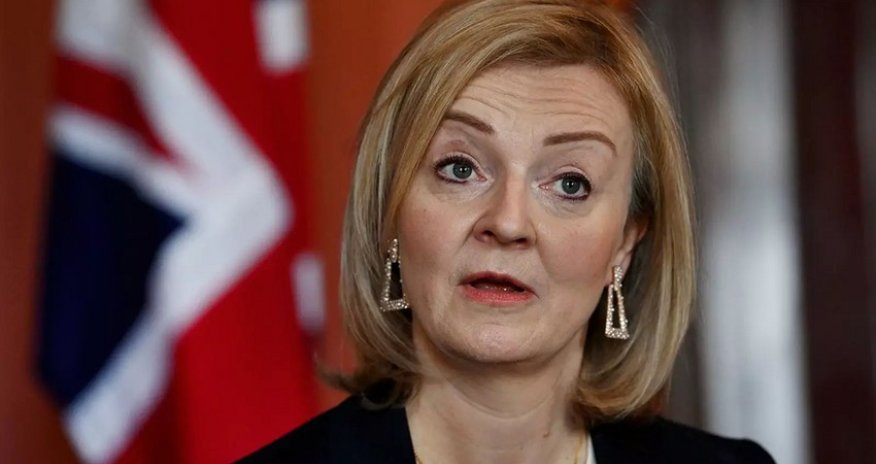 Liz Truss announces resignation