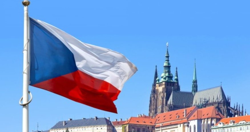 Çexiya rus turistlərin ölkəyə girişini QADAĞAN etdi