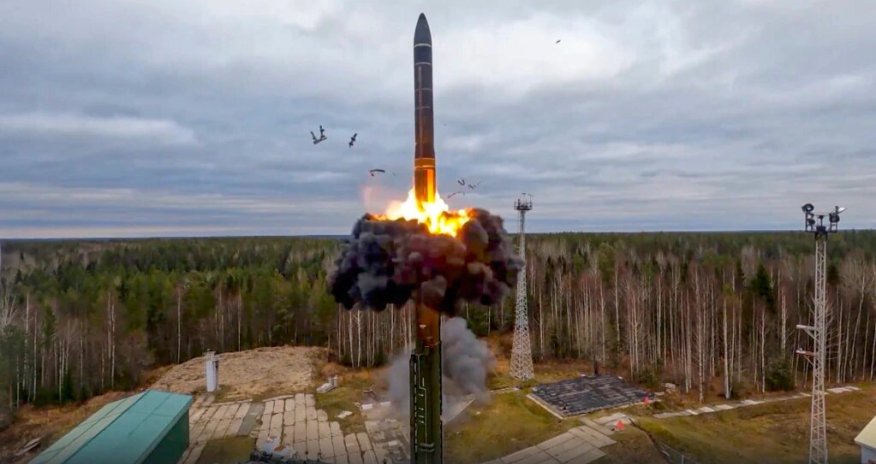 Putin Strateji Nüvə Qüvvələrinin təlimlərini izləyib