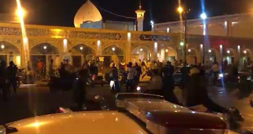 İranda Şiraz terroruna görə saxlanılan şəxs öldü