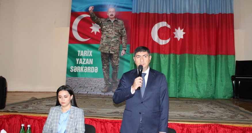 İcra başçısı və millət vəkili Yeni Yasamal sakinləri ilə görüş keçirdilər