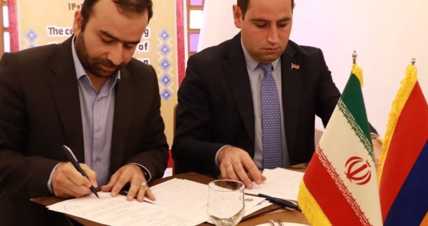 İranın Kerman və Ermənistanın Armavir şəhərləri arasında qardaşlıq sazişi imzalanıb