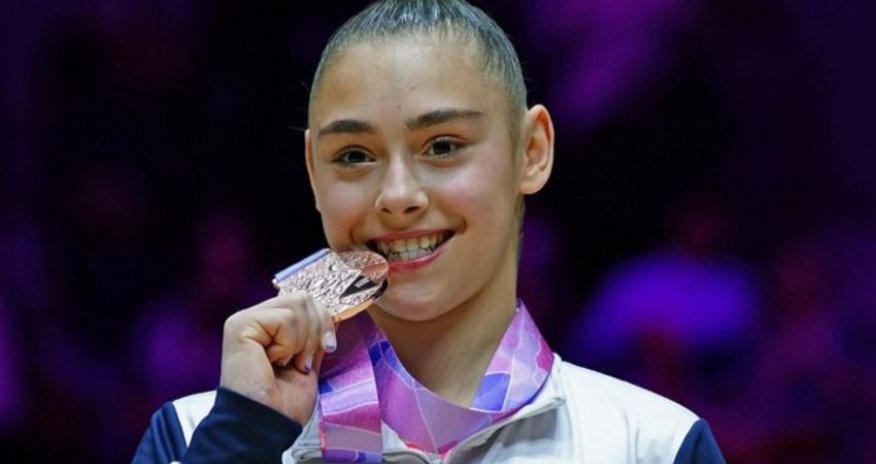 Azərbaycan əsilli gimnast dünya çempionatında tarixi nəticəyə imza atıb