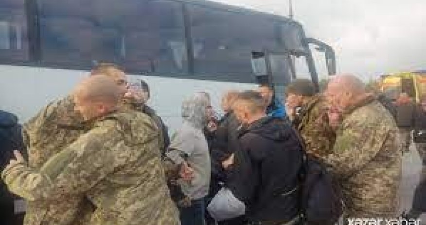 Ukraynalı sərhədçilər əsirlikdən azad edildi