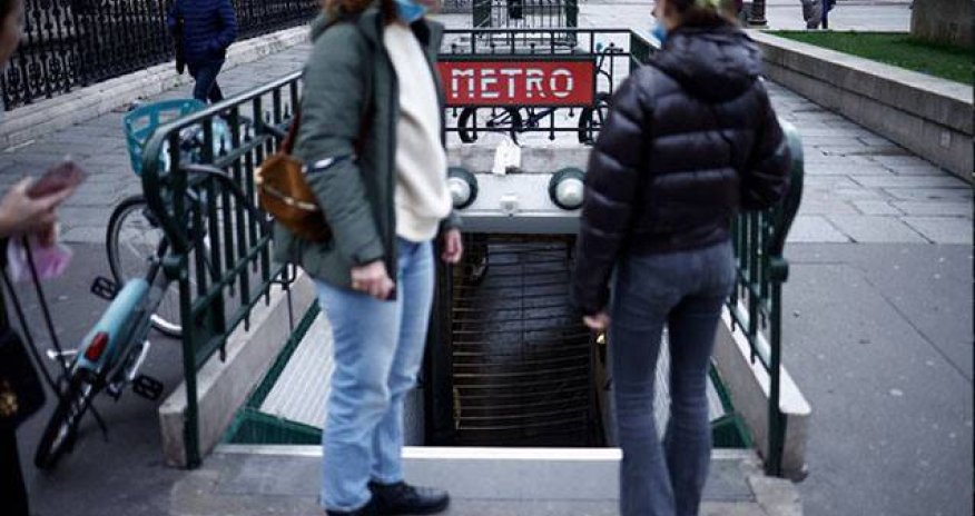 Parisdə metro işçiləri tətil edib