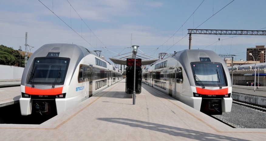 Bakı-Gəncə qatarına onlayn bilet satışı müvəqqəti dayandırılacaq