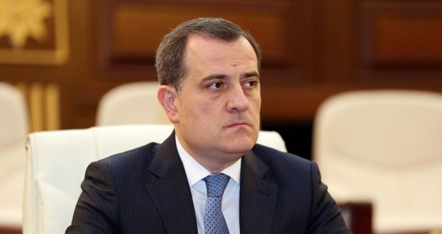 Ceyhun Bayramov italiyalı həmkarını Azərbaycana səfərə dəvət edib