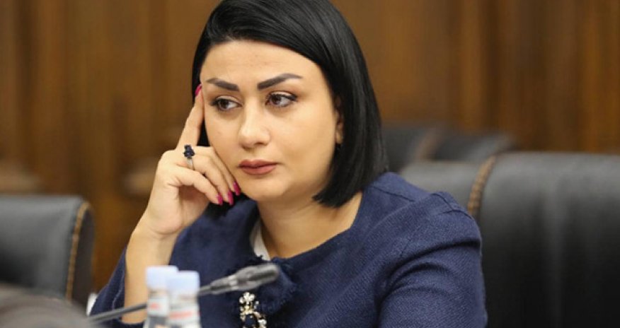 Ermənistanda müxalif deputat vəzifəsindən imtina etdi