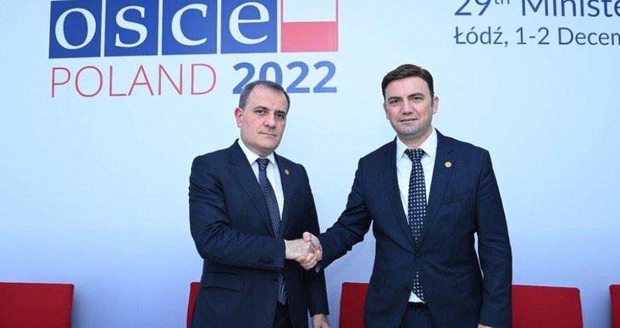 Ceyhun Bayramov şimali makedoniyalı həmkarı ilə görüşüb