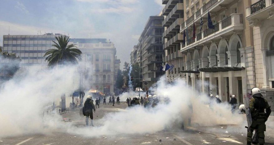 Yunanıstanda iğtişaşlar başlayıb