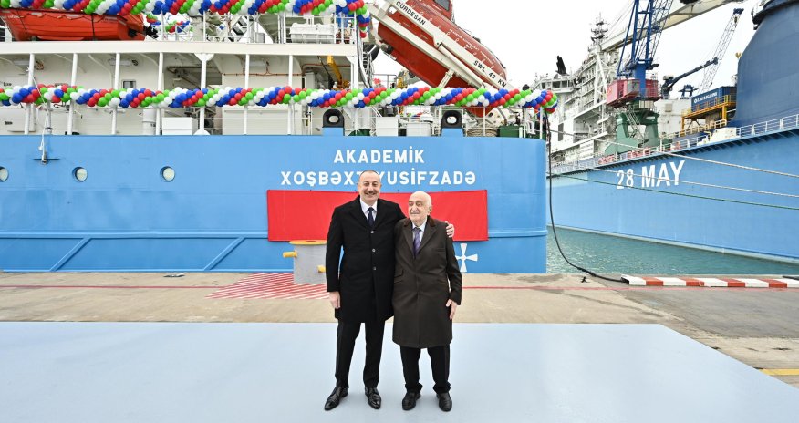 Prezident tankerin istismara verilməsi mərasimində iştirak edib - YENİLƏNİB